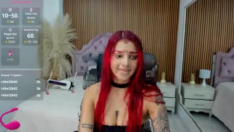 CintiaCollins  online show from 04-17-26, 09:18