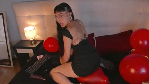 Cintya online show from 02-24-25, 10:03