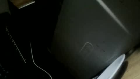 oilywanker online show from 12-01-24, 05:46