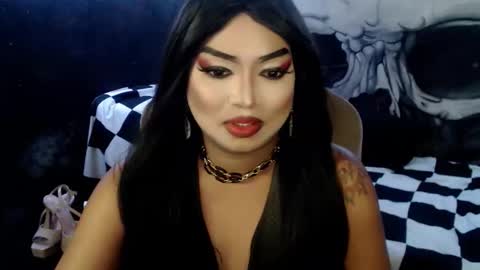 QUEEN CESS online show from 01-16-26, 03:49