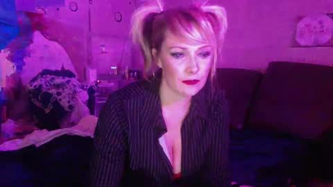 cj_wunderlust online show from 10-08-25, 02:53