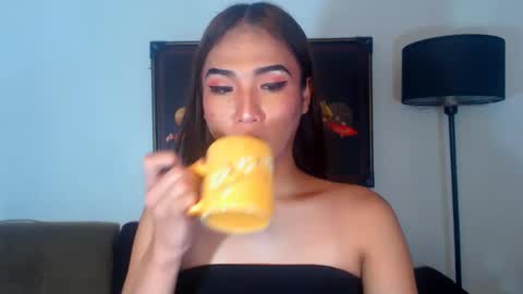 Snapshot of cjhotfucker chatting on 02-07-25, 01:25 CJ online show from 02-07-25, 01:25