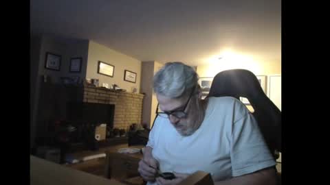 Snapshot of cjscout chatting on 12-16-24, 08:52 cjscout online show from 12-16-24, 08:52