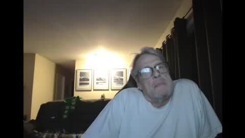 Snapshot of cjscout chatting on 01-02-25, 09:33 cjscout online show from 01-02-25, 09:33