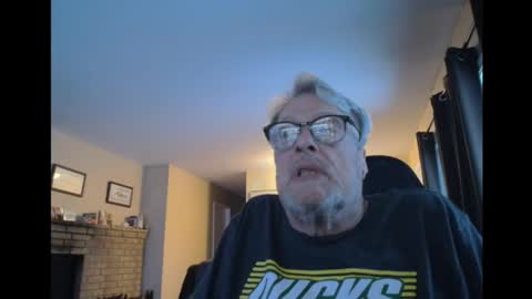 Snapshot of cjscout chatting on 01-06-25, 11:31 cjscout online show from 01-06-25, 11:31