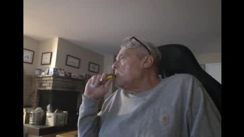 Snapshot of cjscout chatting on 01-13-25, 06:38 cjscout online show from 01-13-25, 06:38