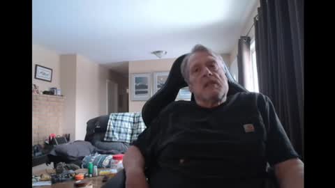 Snapshot of cjscout chatting on 02-16-25, 09:27 cjscout online show from 02-16-25, 09:27