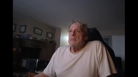 Snapshot of cjscout chatting on 02-18-25, 05:53 cjscout online show from 02-18-25, 05:53