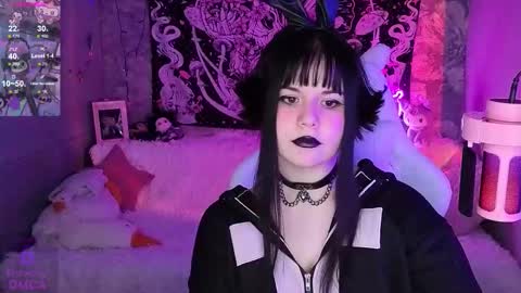 Claire Faers online show from 11-24-25, 05:56