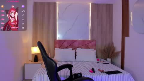 clairemillerx online show from 07-06-26, 08:00