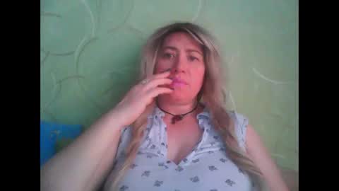 ClaireShannon online show from 02-20-26, 03:01