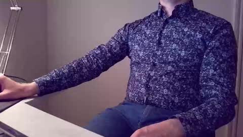 clamshive7 online show from 01-12-26, 05:07