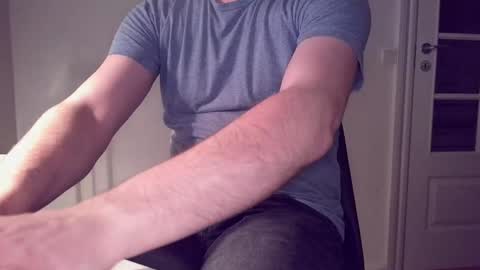 clamshive7 online show from 04-17-26, 02:03