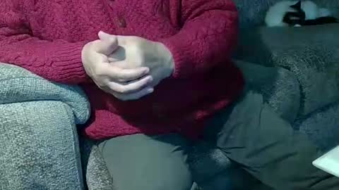 Snapshot of clanard chatting on 11-16-25, 10:59 clanard online show from 11-16-25, 10:59