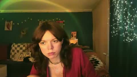 Snapshot of clancyosbourne chatting on 06-20-26, 05:49 Clancy online show from 06-20-26, 05:49