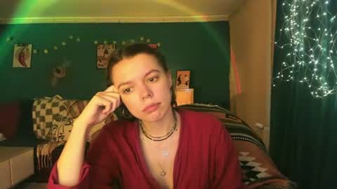 Snapshot of clancyosbourne chatting on 07-11-26, 05:48 Clancy online show from 07-11-26, 05:48