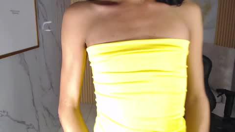 Clara  online show from 03-10-25, 08:45