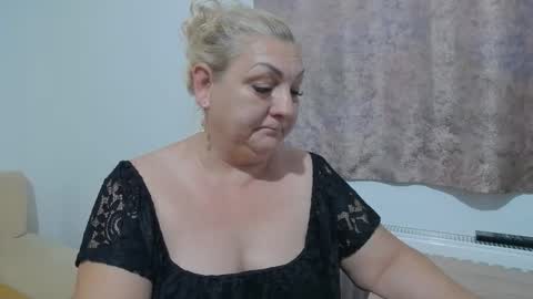 Snapshot of clarabbw77 chatting on 06-05-26, 09:42 Clara online show from 06-05-26, 09:42