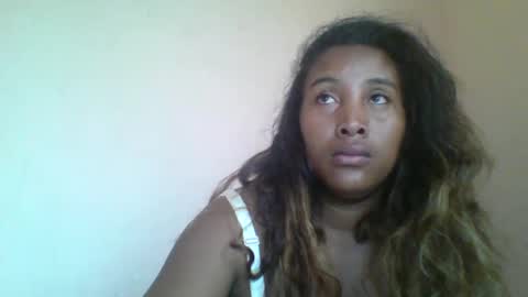 Clarah0123 online show from 03-04-25, 10:13