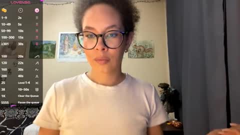 Selena online show from 03-05-26, 01:07