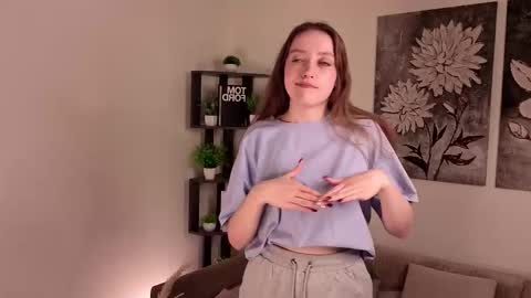 Snapshot of claribelpastano chatting on 02-09-26, 01:53 Lora online show from 02-09-26, 01:53