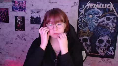 Clarissa online show from 05-09-26, 10:42