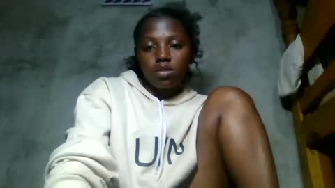 clarisse98 online show from 04-19-26, 09:39