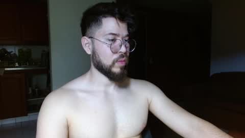 Snapshot of clark_14 chatting on 11-12-25, 07:09 Clark online show from 11-12-25, 07:09