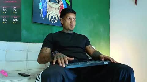 Juanpaindependent model online show from 04-12-26, 02:00