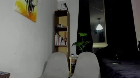 clark_tommy11 online show from 12-02-24, 01:47