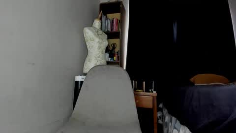 clark_tommy11 online show from 01-16-25, 12:42