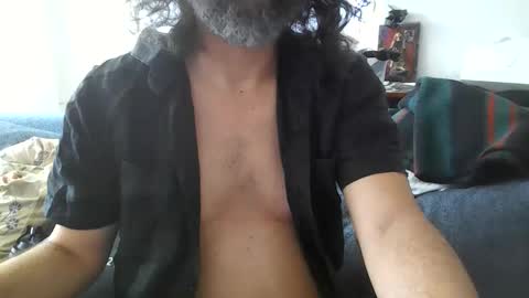 Snapshot of clarkbent2 chatting on 10-26-25, 02:23 clarkbent2 online show from 10-26-25, 02:23