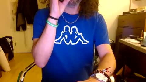 Snapshot of clarkbent2 chatting on 01-09-26, 11:35 clarkbent2 online show from 01-09-26, 11:35