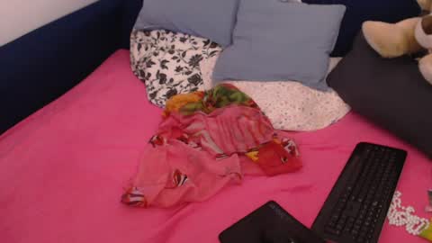 Snapshot of classy_lydya chatting on 12-29-24, 07:00 Lydya online show from 12-29-24, 07:00