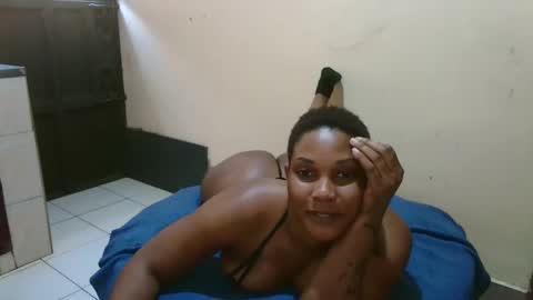 Snapshot of classyhornybabe chatting on 01-24-25, 04:16 Angel online show from 01-24-25, 04:16