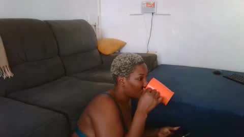 Snapshot of classyhornybabe chatting on 09-16-25, 04:35 Angel online show from 09-16-25, 04:35