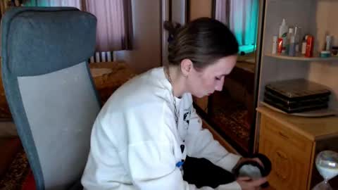 classyinna online show from 01-13-26, 10:20