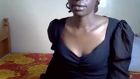 claudia_b online show from 01-11-26, 06:24