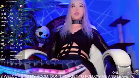 Snapshot of claudia_cooper chatting on 03-02-25, 01:36 online show from 03-02-25, 01:36