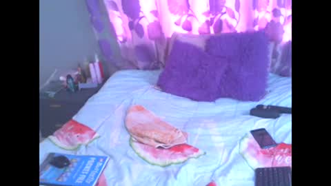 Snapshot of claudine_valencia chatting on 01-26-25, 02:52 claudine valencia online show from 01-26-25, 02:52