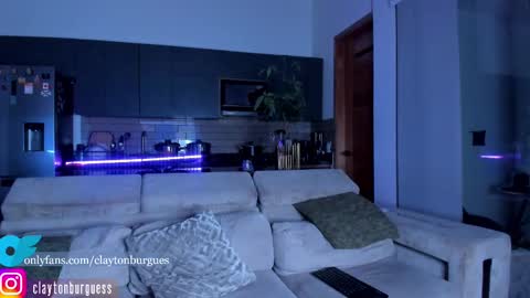 Snapshot of claytonburgues chatting on 10-03-25, 04:20 claytonburgues online show from 10-03-25, 04:20