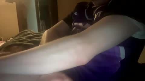 cleatus27 online show from 02-03-25, 01:52