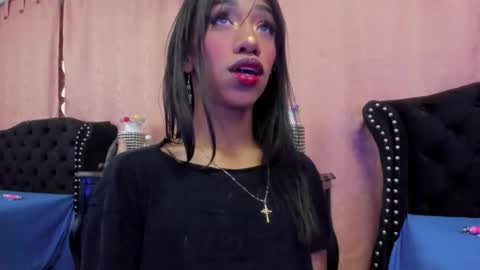 Snapshot of cleo_escobar chatting on 02-16-26, 01:18 Cleo online show from 02-16-26, 01:18