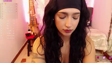 Cleo  online show from 11-13-25, 11:47