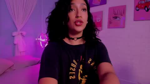 Snapshot of cleo_foxx chatting on 06-05-26, 11:49 Cleo online show from 06-05-26, 11:49