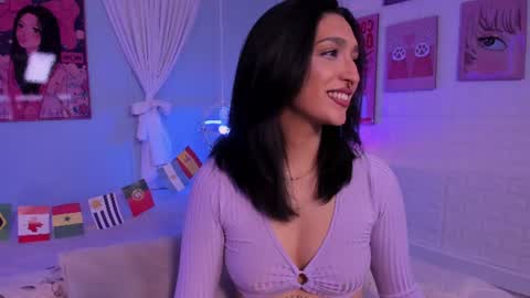 Snapshot of cleo_foxx chatting on 06-17-26, 12:18 Cleo online show from 06-17-26, 12:18