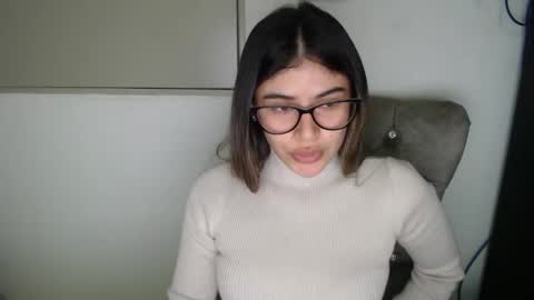 Snapshot of cleoandani chatting on 03-30-26, 09:05 cleo dani online show from 03-30-26, 09:05