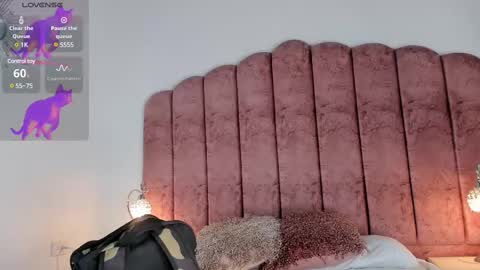 Cleopatra online show from 03-05-25, 02:03