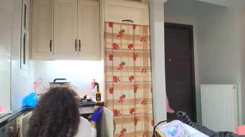 cleopatravodos online show from 02-18-26, 07:32