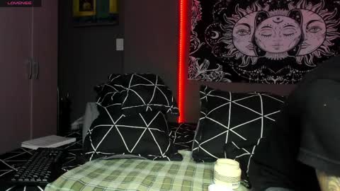 cleo y maikol online show from 04-14-26, 07:58